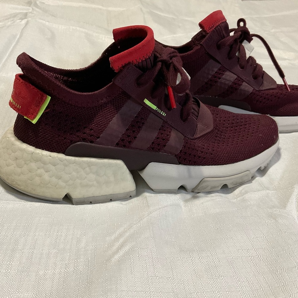 Adidas POD-S 3.1 burgundy size 7